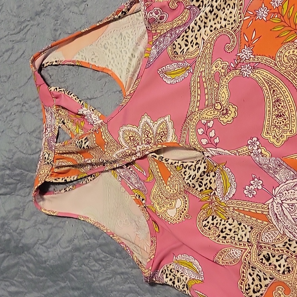 Bathing suit cover - Picture 5 of 5